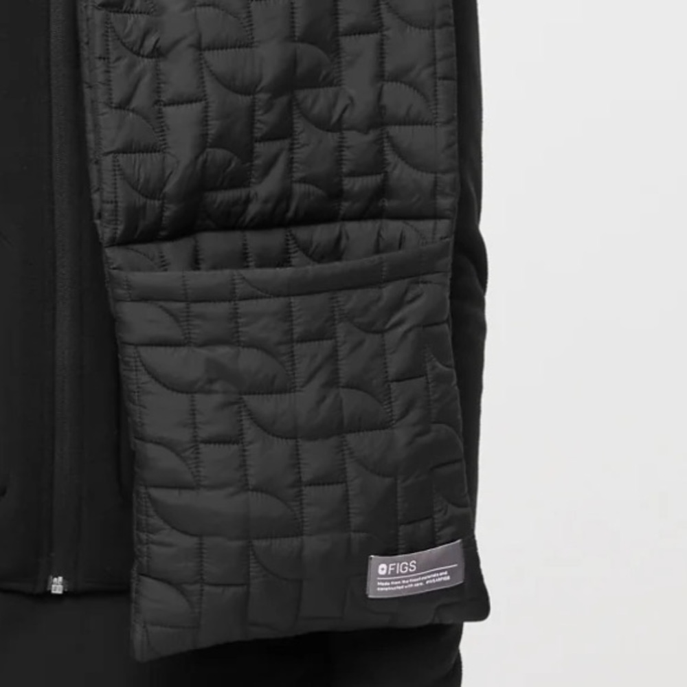 FIGS Black Quilted Puffer Scarf w/ Pockets- Brand New, Unisex
